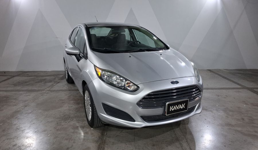 Ford Fiesta 1.6 S MT Sedan 2015