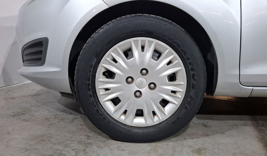 Ford Fiesta 1.6 S MT Sedan 2015