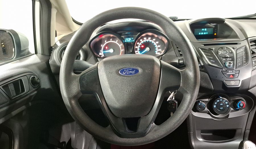 Ford Fiesta 1.6 S MT Sedan 2015