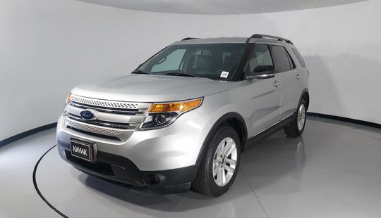 Ford • Explorer