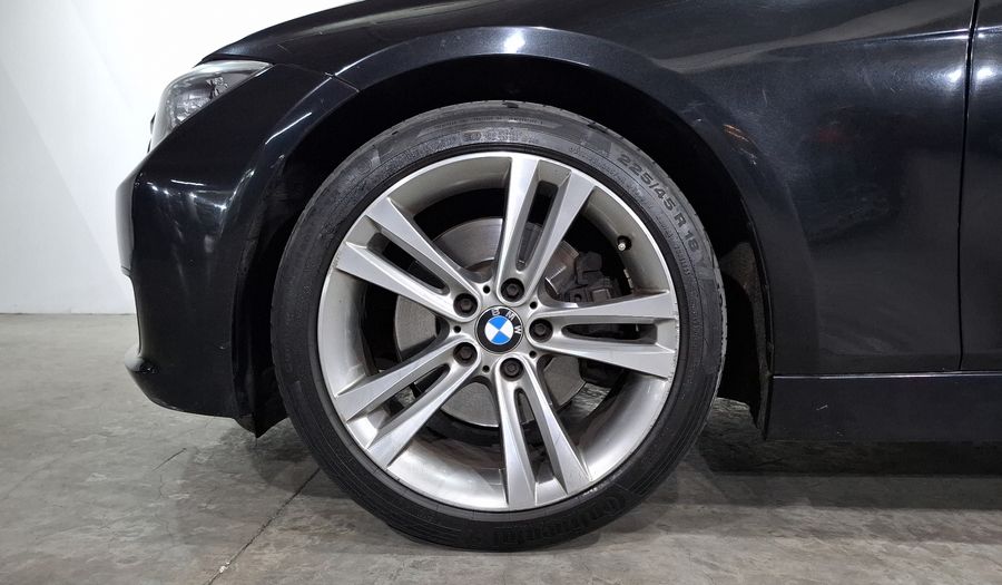 Bmw Serie 3 2.0 328IA SPORT LINE Sedan 2014