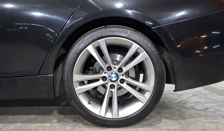 Bmw Serie 3 2.0 328IA SPORT LINE Sedan 2014