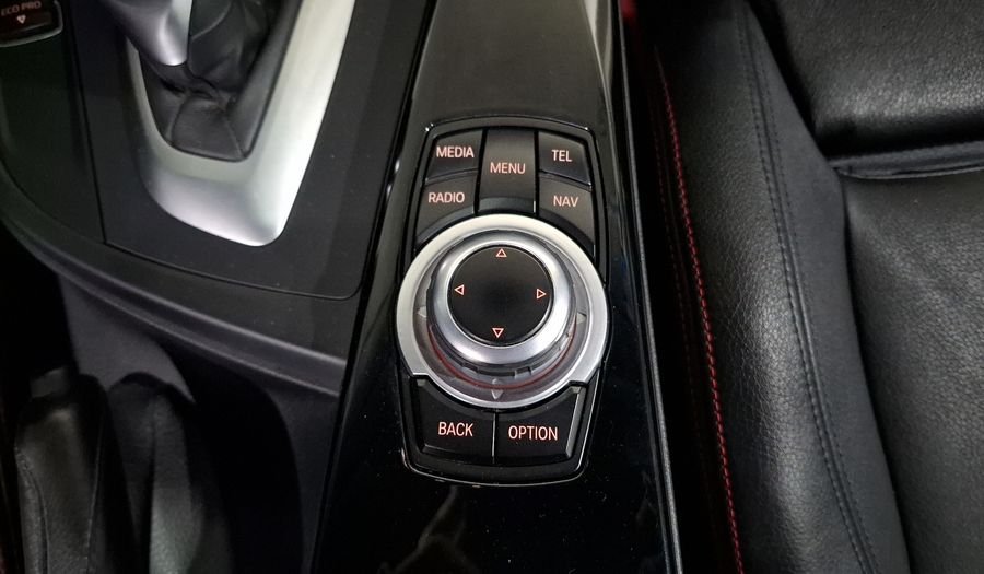 Bmw Serie 3 2.0 328IA SPORT LINE Sedan 2014