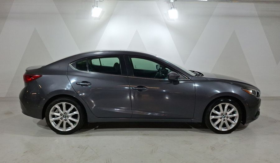 Mazda 3 2.5 SEDÁN S TA Sedan 2015