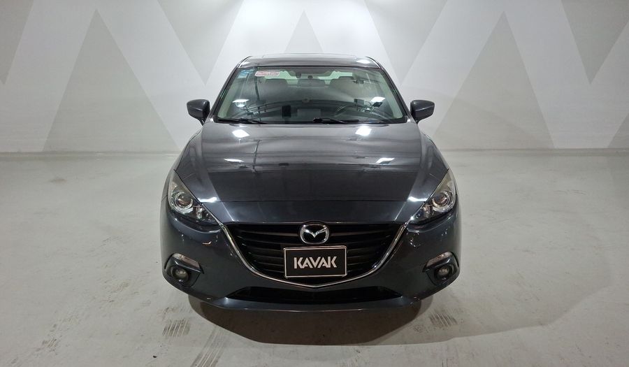 Mazda 3 2.5 SEDÁN S TA Sedan 2015