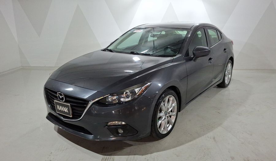 Mazda 3 2.5 SEDÁN S TA Sedan 2015