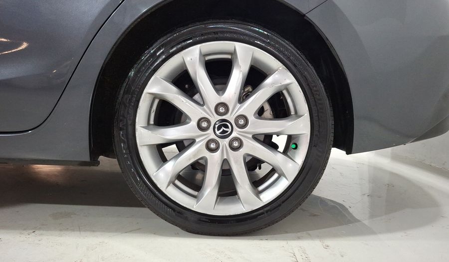 Mazda 3 2.5 SEDÁN S TA Sedan 2015