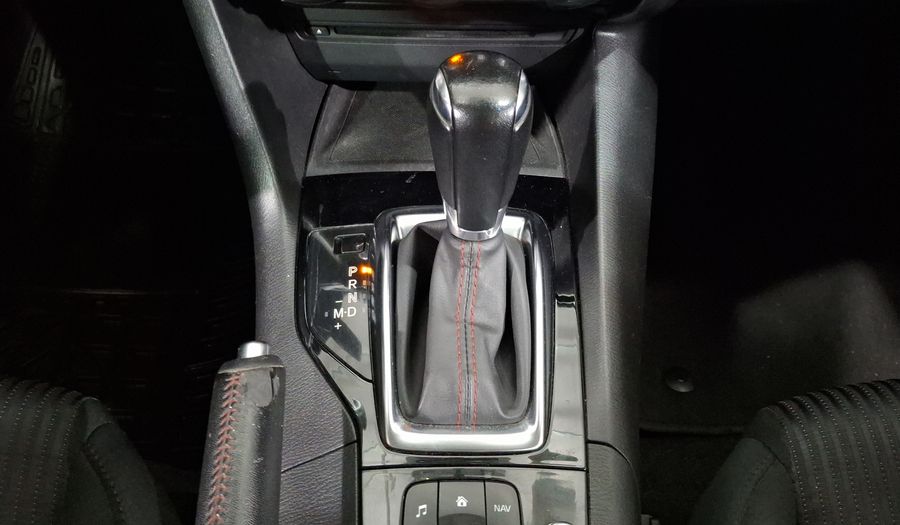 Mazda 3 2.5 SEDÁN S TA Sedan 2015