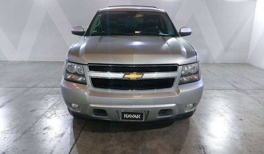 Chevrolet Suburban 6.0 G 2500 AT 4WD Suv 2013