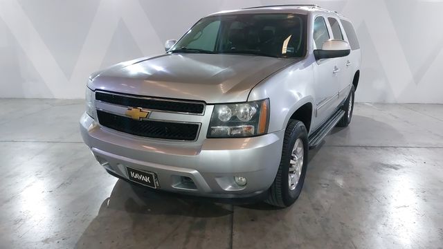 Chevrolet • Suburban