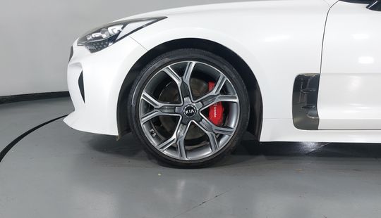 Kia • Stinger