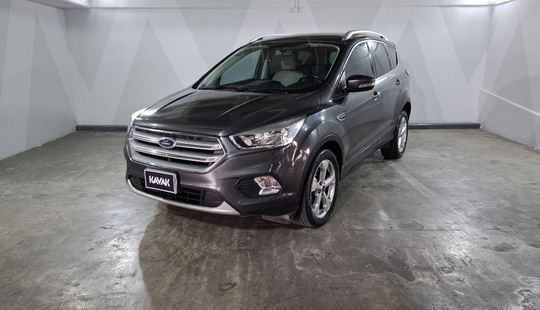 Ford • Escape