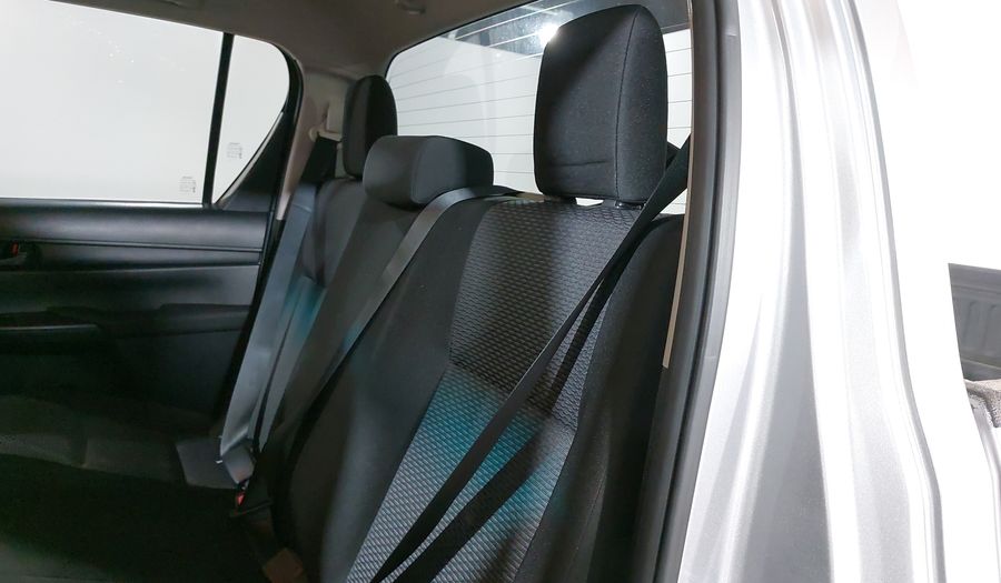 Toyota Hilux 2.7 SR DOBLE CABINA Pickup 2023