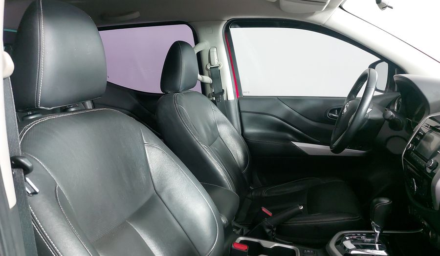 Nissan Np300 2.5 LE DIESEL AT 4WD Pickup 2016