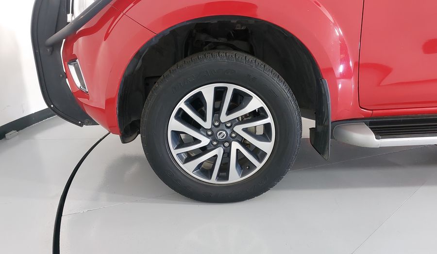 Nissan Np300 2.5 LE DIESEL AT 4WD Pickup 2016