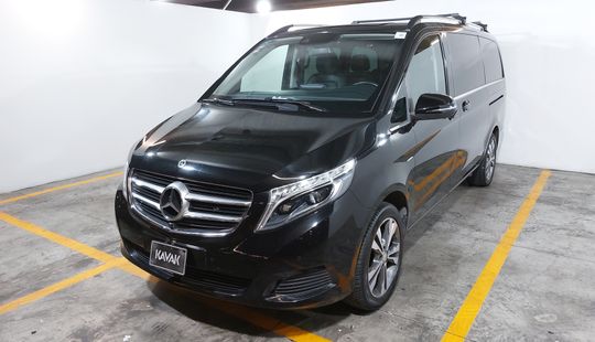 Mercedes Benz • Clase V