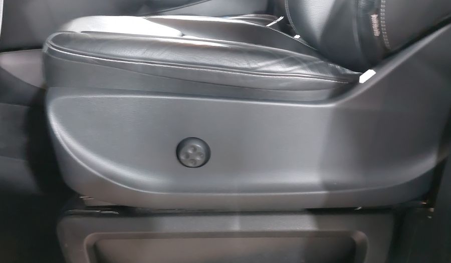 Mercedes Benz Clase V 2.1 250 AVANTGARDE 8 ASIENTOS AUTO Minivan 2018