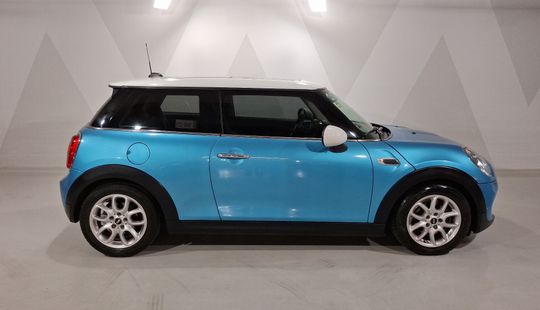 Mini • Cooper