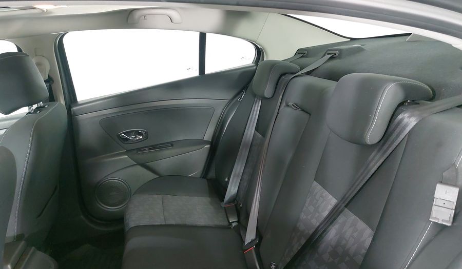 Renault Fluence 2.0 DYNAMIQUE AT Sedan 2015