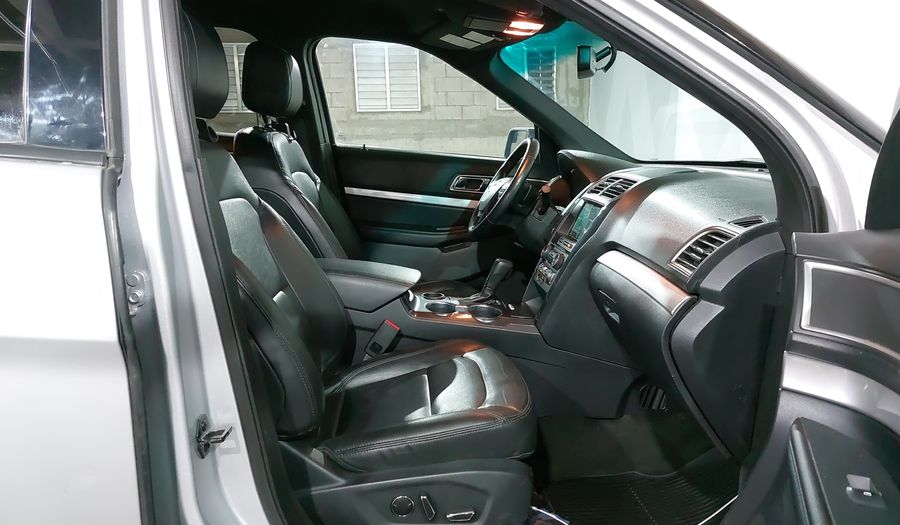 Ford Explorer 3.5 XLT V6 PIEL 4X2 AT Suv 2017