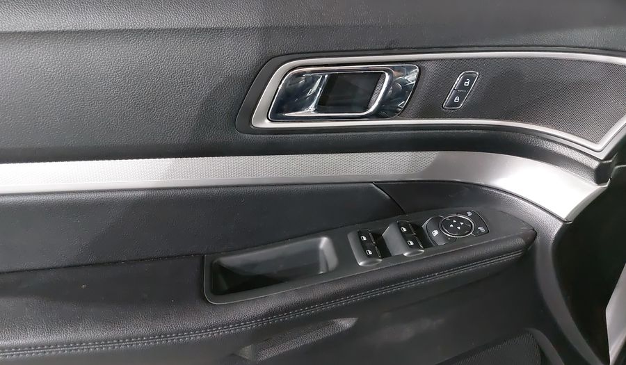 Ford Explorer 3.5 XLT V6 PIEL 4X2 AT Suv 2017