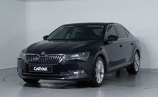 Skoda • Superb