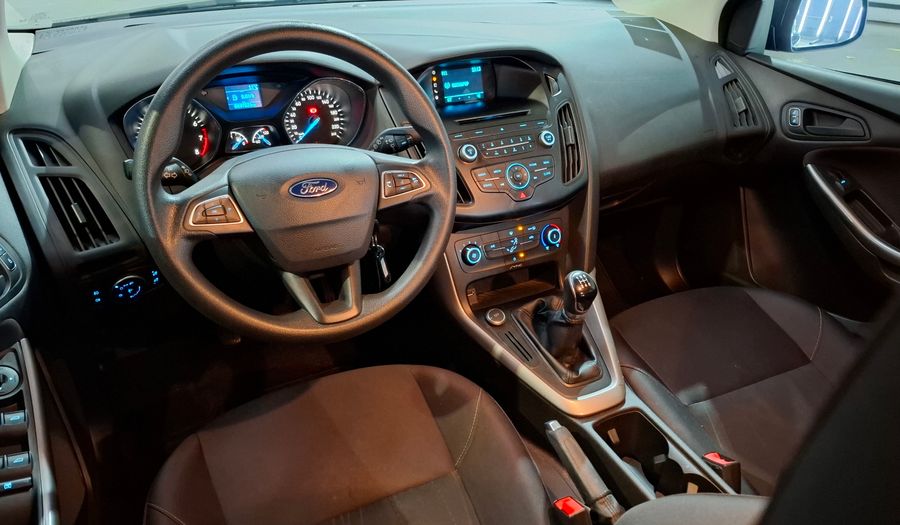Ford Focus Iii 1.6 S Hatchback 2017