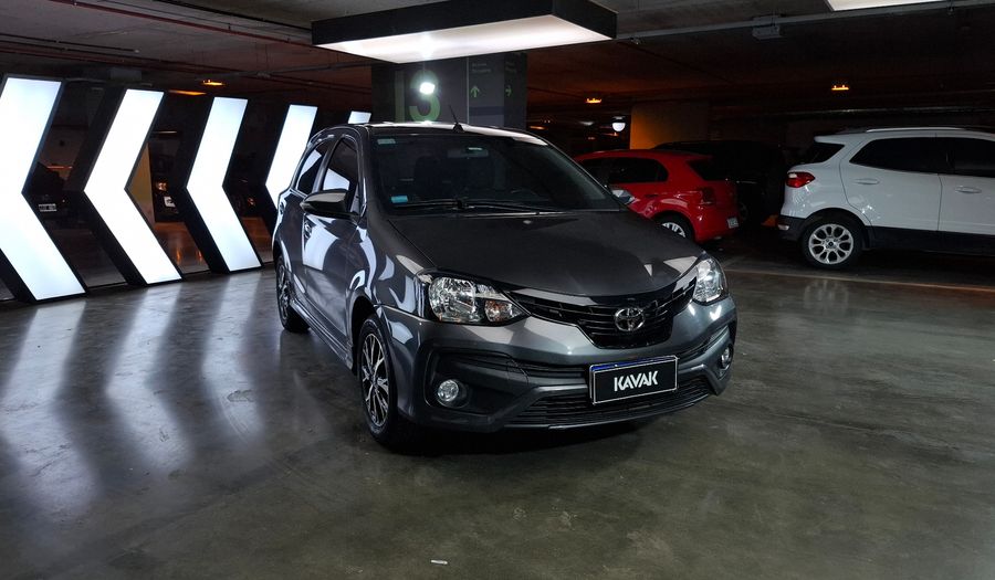 Toyota Etios 1.5 XLS PACK Hatchback 2023