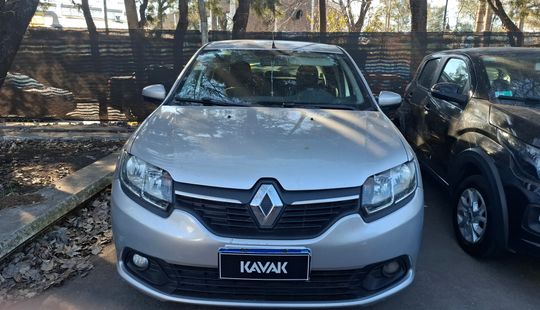 Renault • Logan