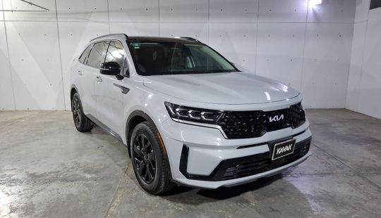 Kia • Sorento