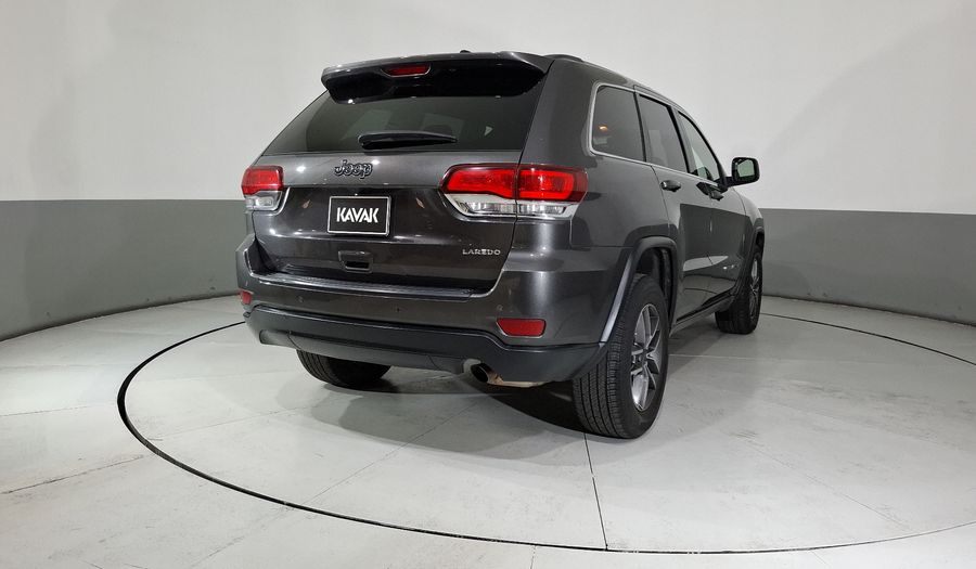 Jeep Grand Cherokee 3.6 LAREDO AUTO Suv 2021