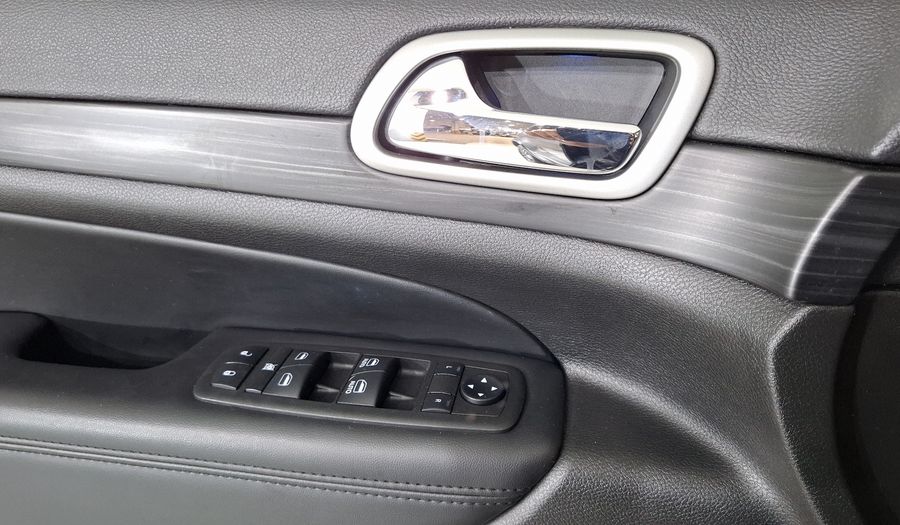 Jeep Grand Cherokee 3.6 LAREDO AUTO Suv 2021