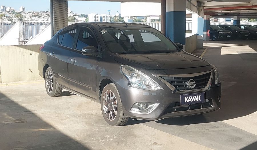 Nissan Versa START UNIQUE Sedan 2017