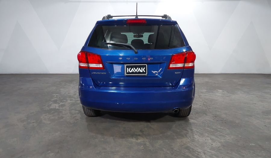 Dodge Journey 2.4 SXT 5 PASAJEROS Suv 2012