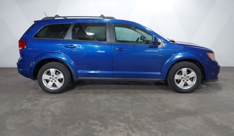 Dodge Journey 2.4 SXT 5 PASAJEROS Suv 2012