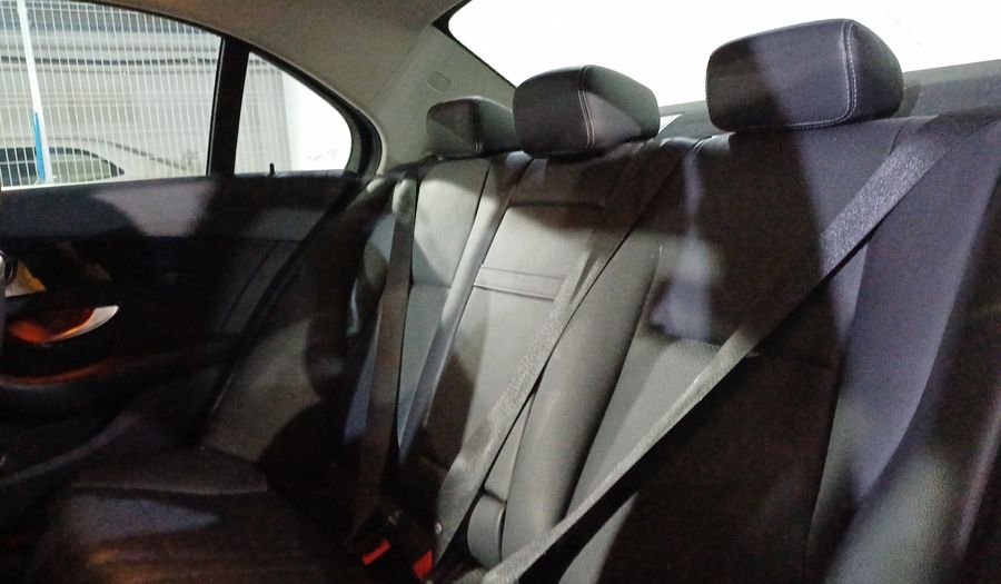 Mercedes Benz Clase C 2.0 200 AUTO Sedan 2020