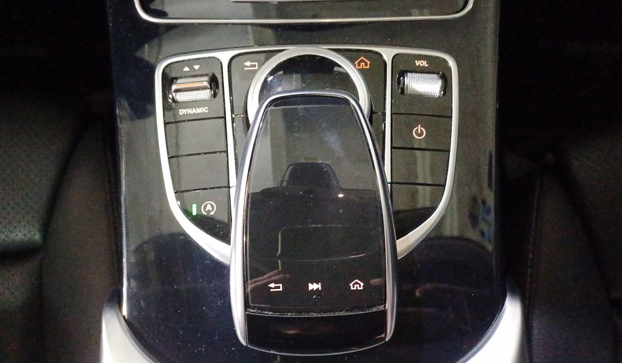 Mercedes Benz Clase C 2.0 200 AUTO Sedan 2020
