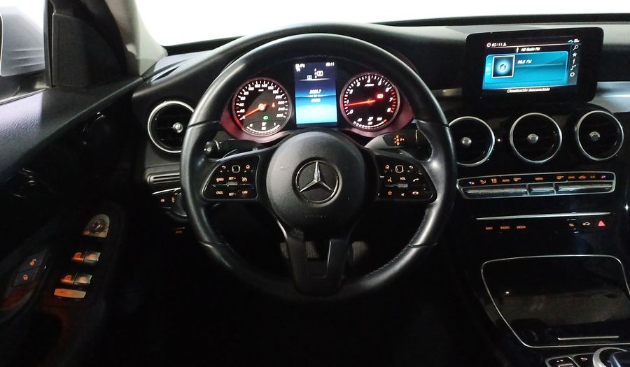 Mercedes Benz Clase C 2.0 200 AUTO Sedan 2020