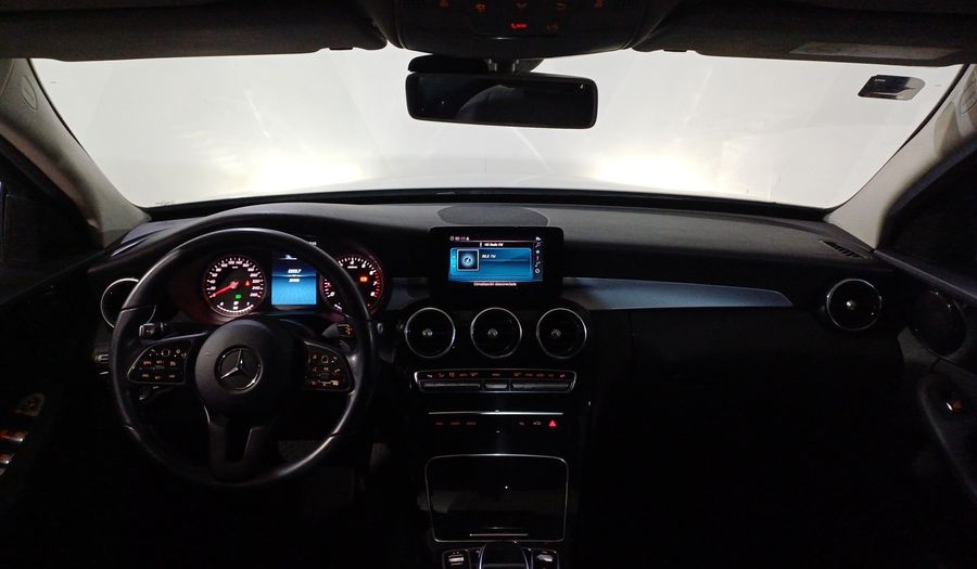 Mercedes Benz Clase C 2.0 200 AUTO Sedan 2020
