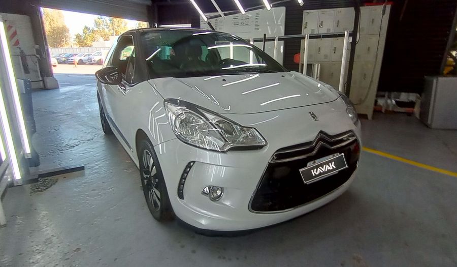 Ds 3 1.6 SO CHIC Hatchback 2015