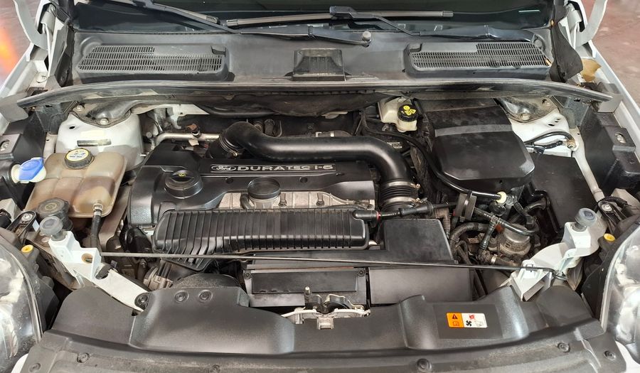 Ford Kuga 2.5T TITANIUM L AT 4X4 Suv 2013