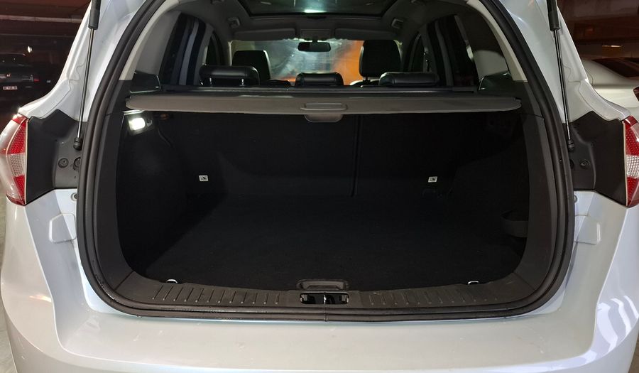 Ford Kuga 2.5T TITANIUM L AT 4X4 Suv 2013