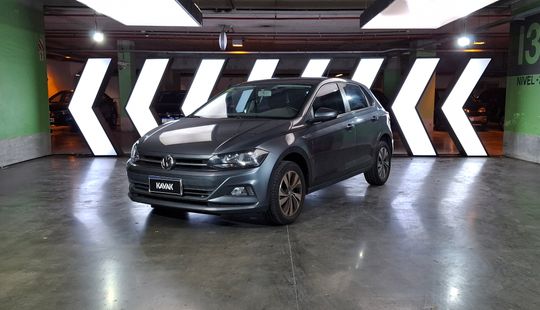 Volkswagen • Polo