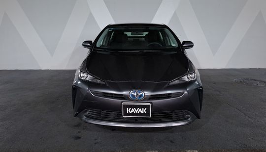 Toyota • Prius