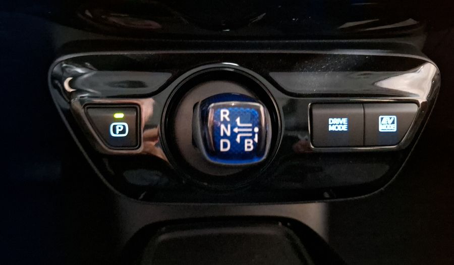 Toyota Prius 1.8 HEV BASE AUTO Hatchback 2022