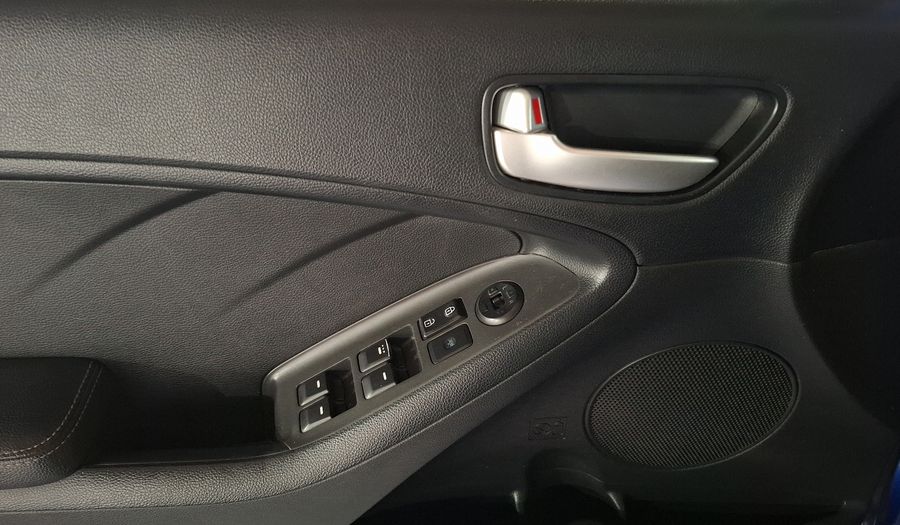 Kia Forte 2.0 LX AT Sedan 2017