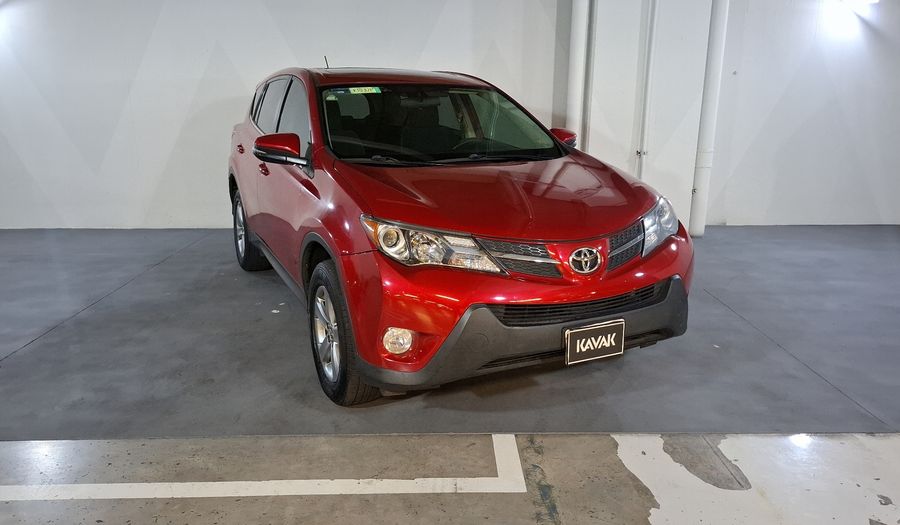 Toyota Rav4 2.5 XLE AWD AT Suv 2015