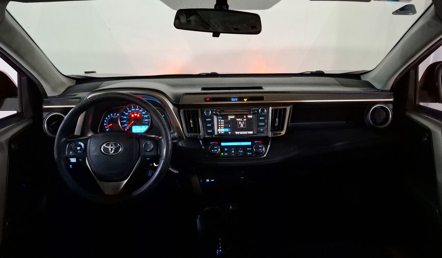 Toyota Rav4 2.5 XLE AWD AT Suv 2015