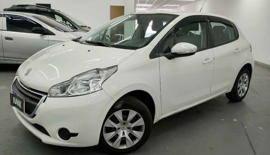 Peugeot • 208