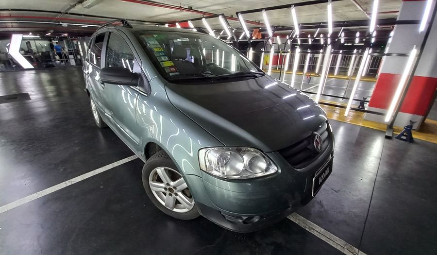 Volkswagen Suran 1.6 HIGHLINE Wagon 2010
